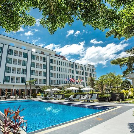 Moon Julie Hotel Σίχανουκβιλ Εξωτερικό φωτογραφία