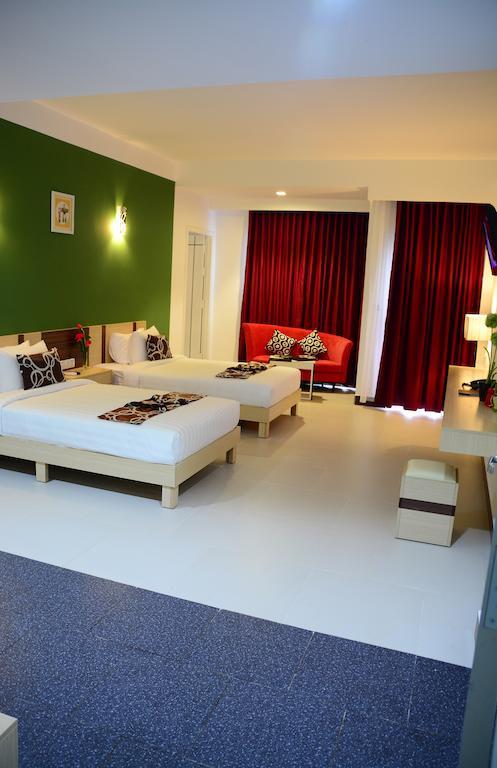 Moon Julie Hotel Σίχανουκβιλ Εξωτερικό φωτογραφία