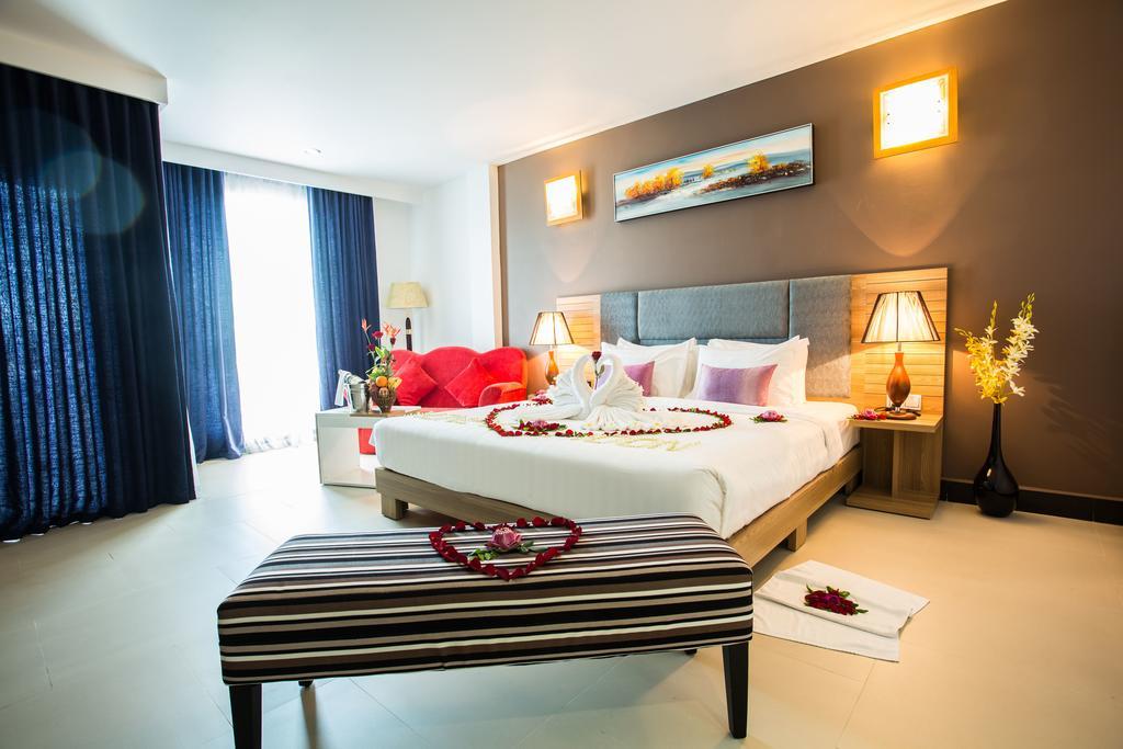 Moon Julie Hotel Σίχανουκβιλ Εξωτερικό φωτογραφία